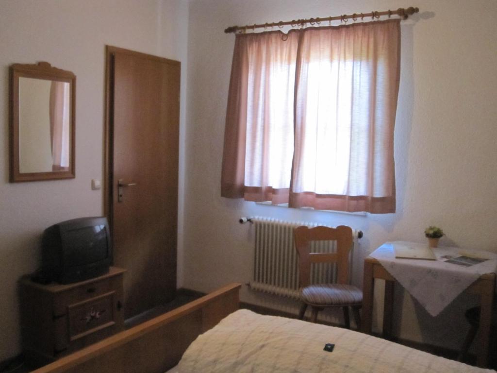 Bei Weirich Hotel Schwangau Bilik gambar
